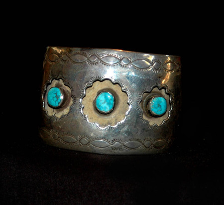 ironhand-jewelry-035.jpg